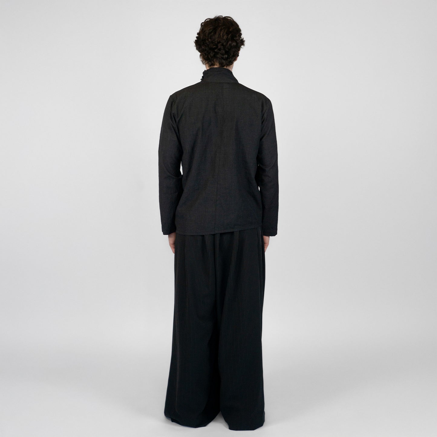 Crumbling Charbon Top